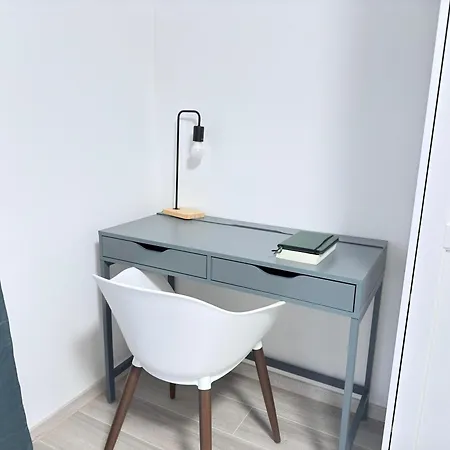 Spacious House W Terrace, Garden, Game, Gym&parking-stra1 빌라 스트라센