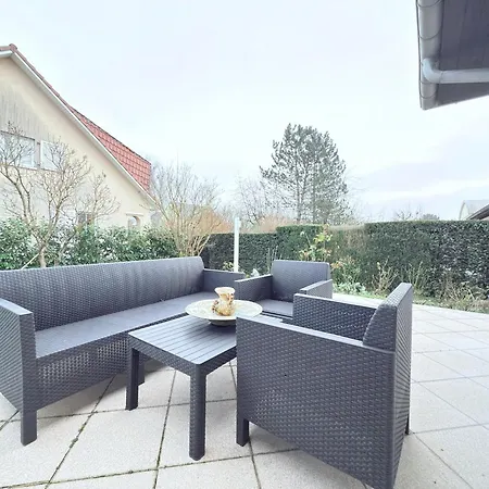 Spacious House W Terrace, Garden, Game, Gym&parking-stra1