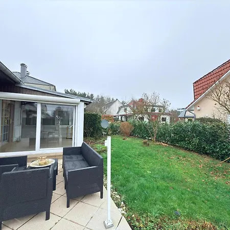 Spacious House W Terrace, Garden, Game, Gym&parking-stra1 *